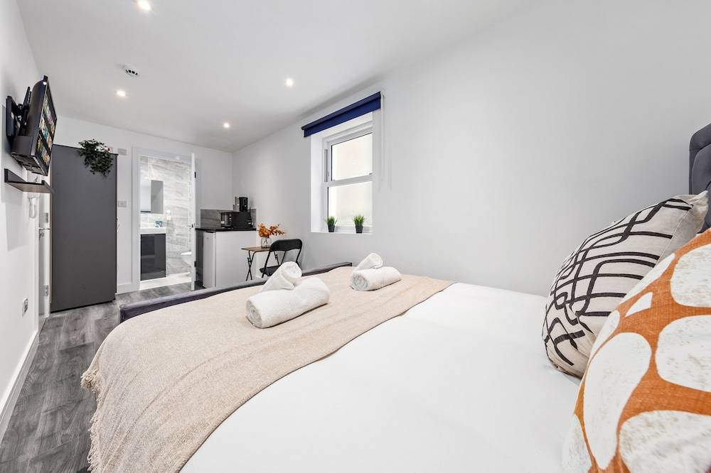 Luxury Ensuite Room in Finsbury Pak London N19 2
