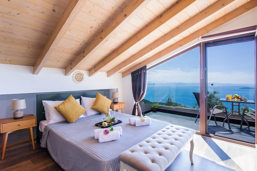 Blue sky loft by Corfuescapes 1