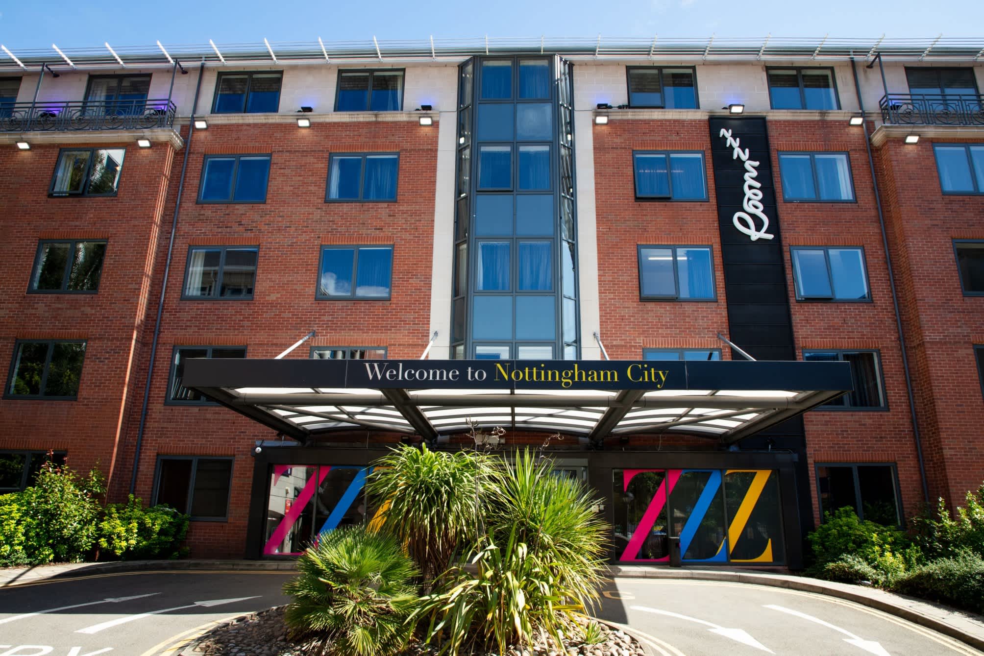 Roomzzz Nottingham City 1