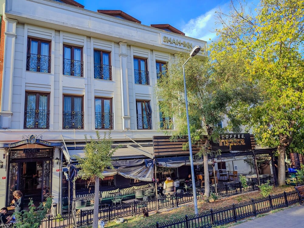 Shah Inn Hotel 1