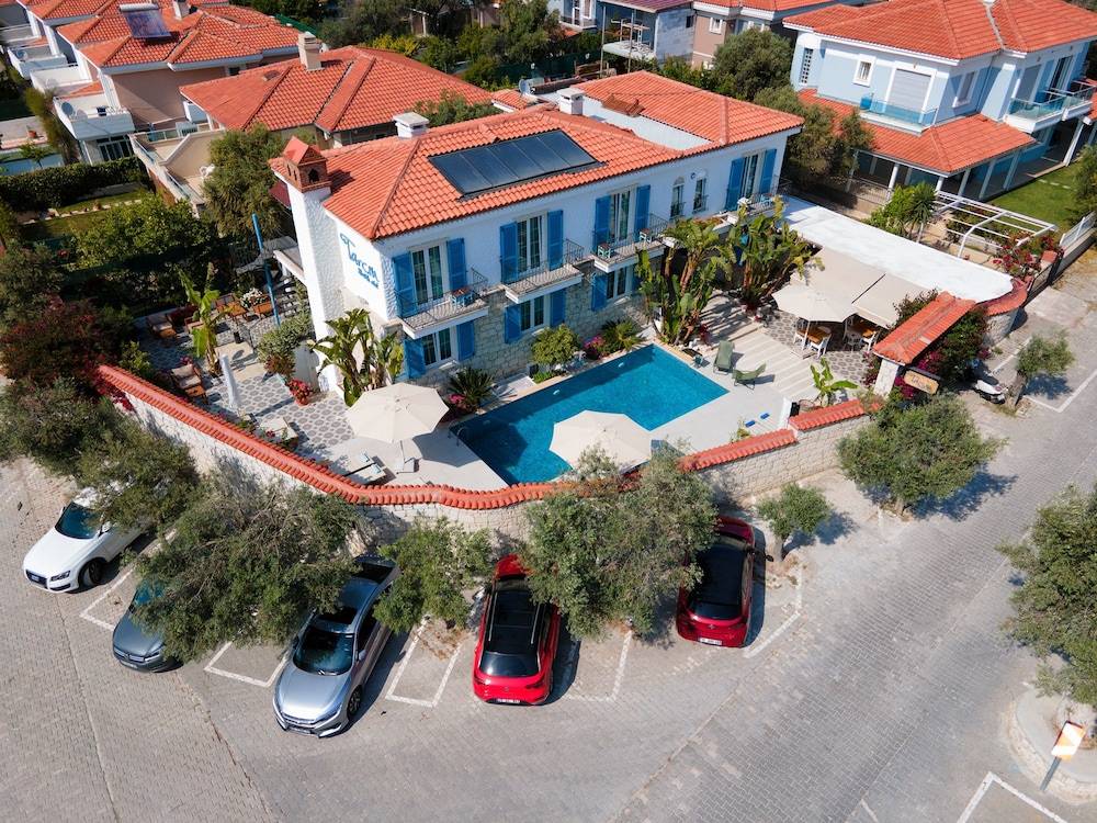Tarçın Alaçatı Otel 1