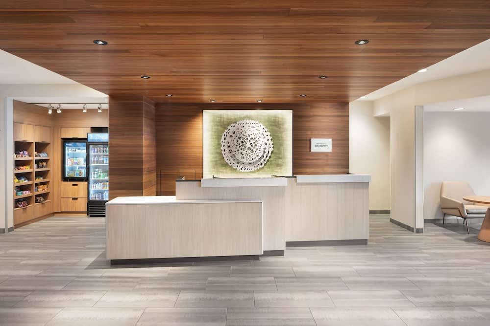 Fairfield Inn & Suites by Marriott West Kelowna 2