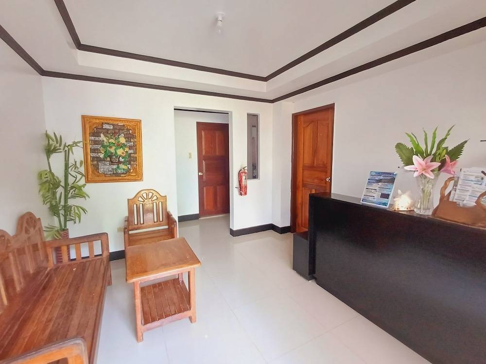 Amparo's Tourist Inn 2