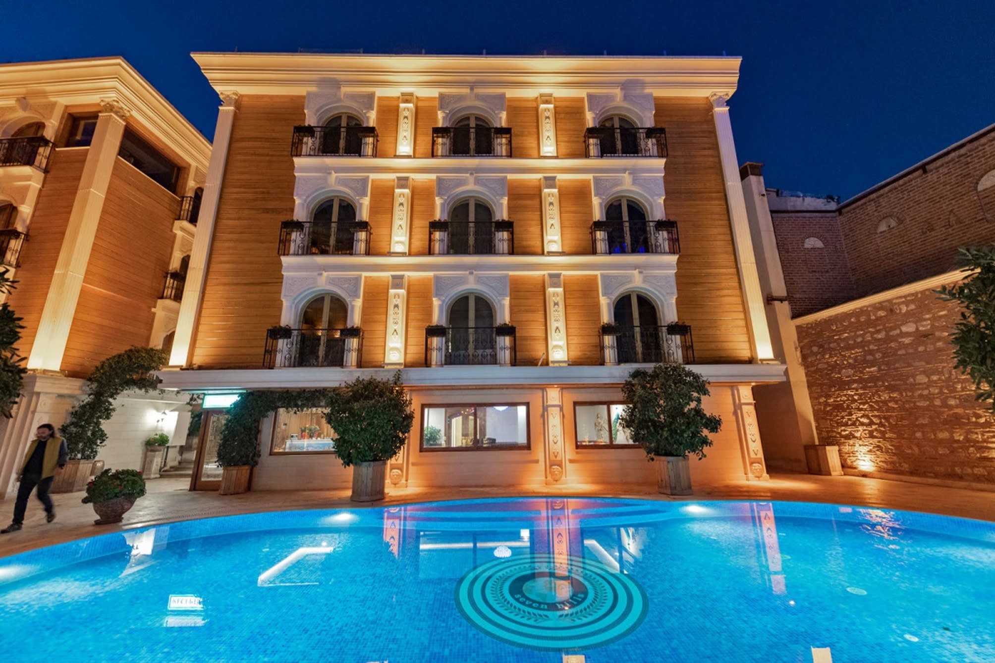 Seven Hills Palace & Spa 2