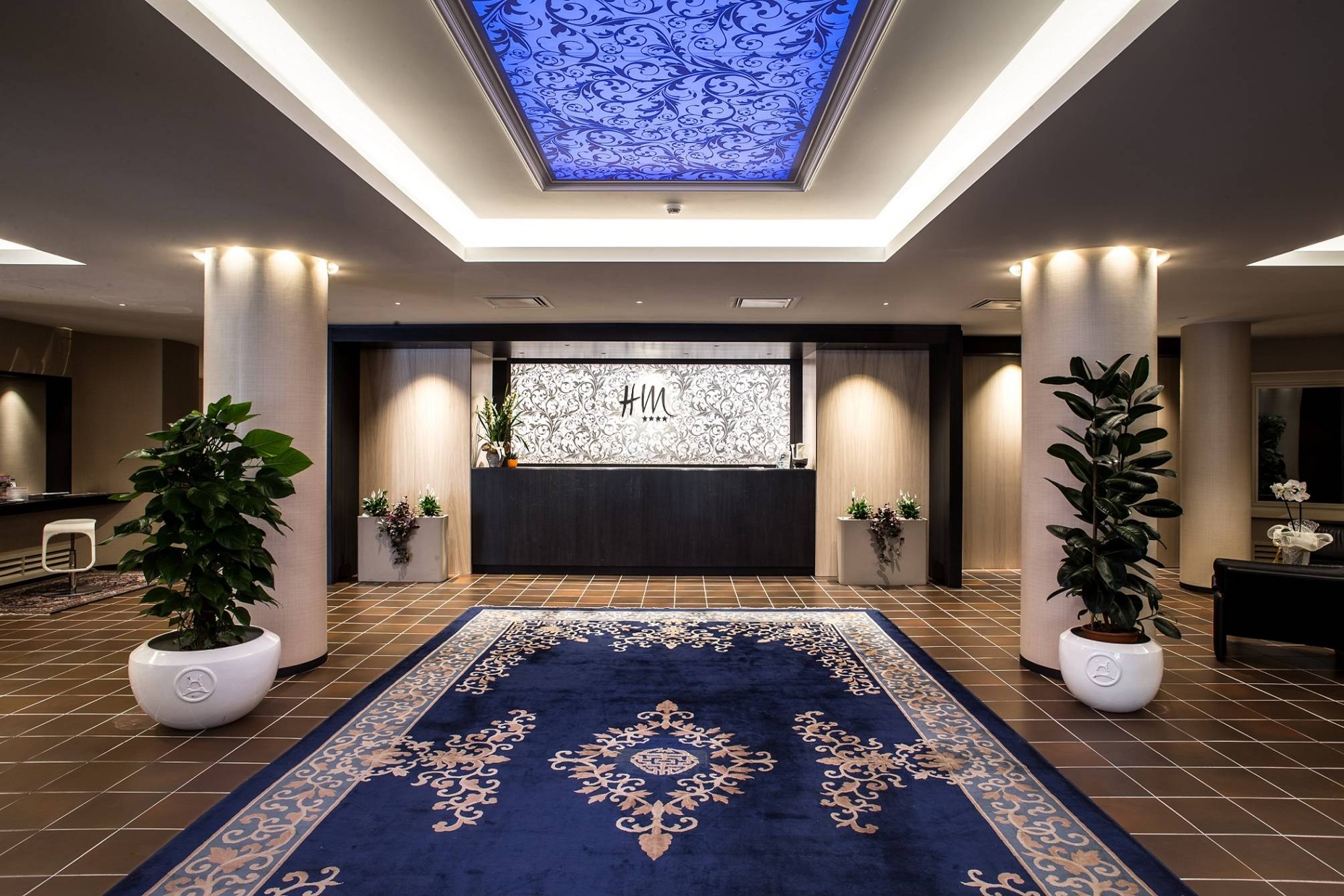Hotel Mirage 1