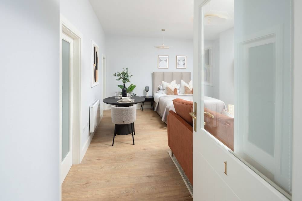 Urban Rest Merrion Square Apartments 2
