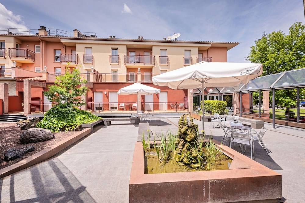 Hotel La Perla D'Olot 1