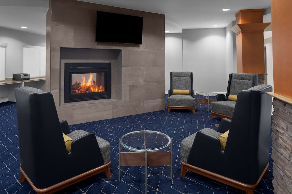 Courtyard by Marriott Phoenix West/Avondale 2