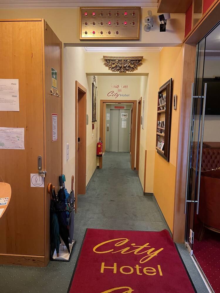 City Hotel Neunkirchen 2