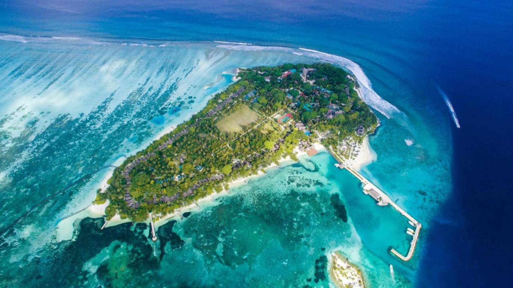 Adaaran Select Hudhuranfushi - Premium All Inclusive 1