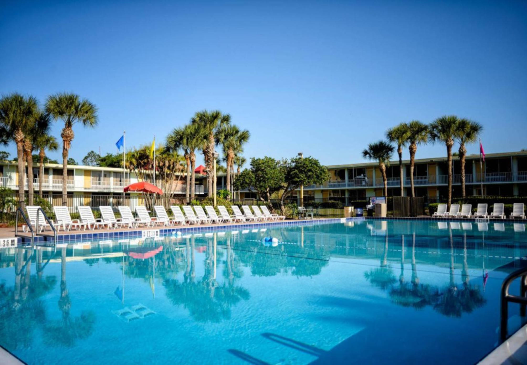 Seralago Hotel and Suites 2