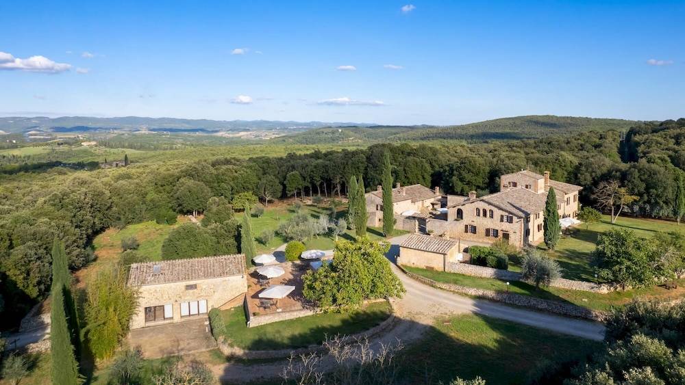 BORGO GALLINAIO 32, Emma Villas 1