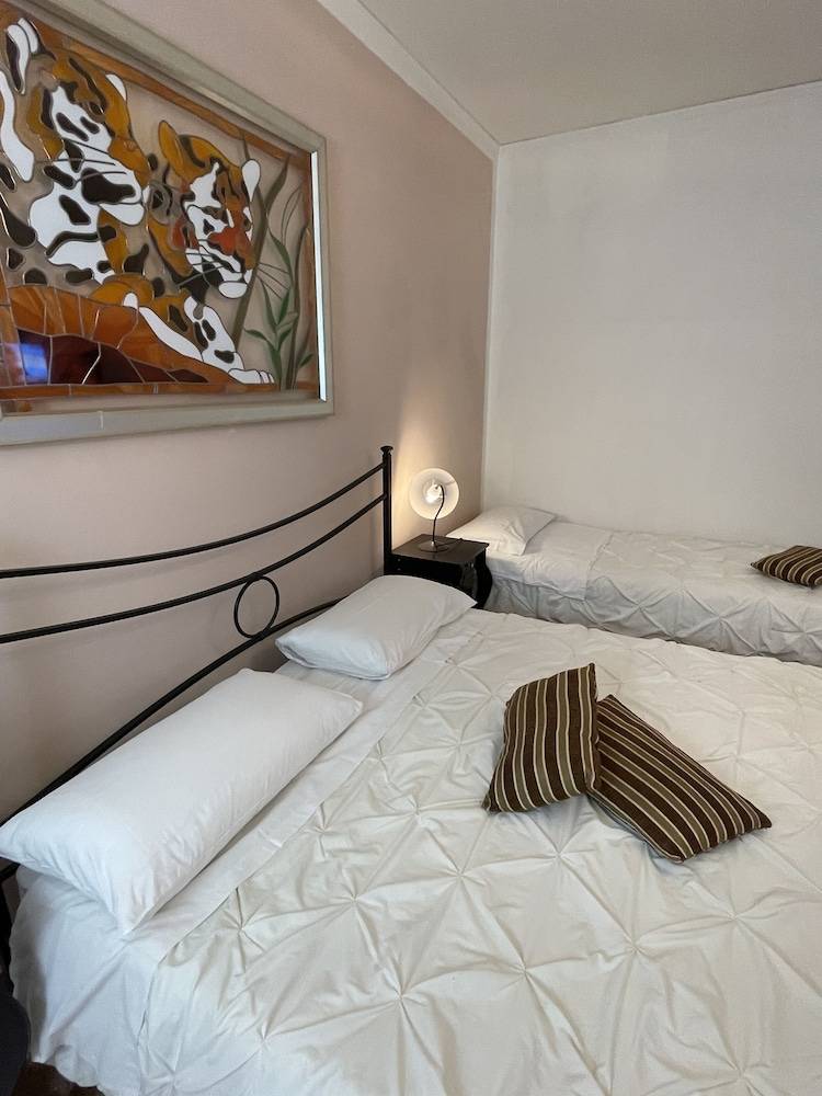 Lions Venice Guest house 1