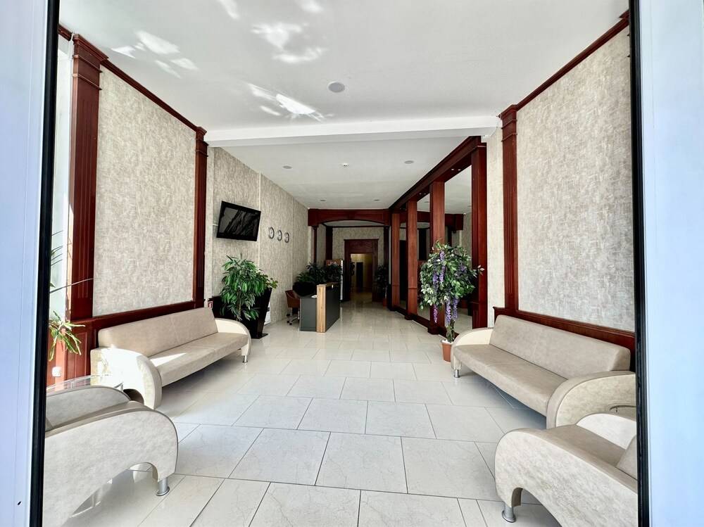 Menada Miramar Palace Apartments 2