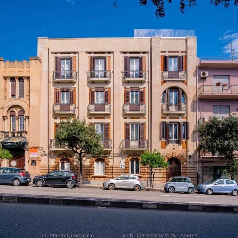 360ME Palace 1