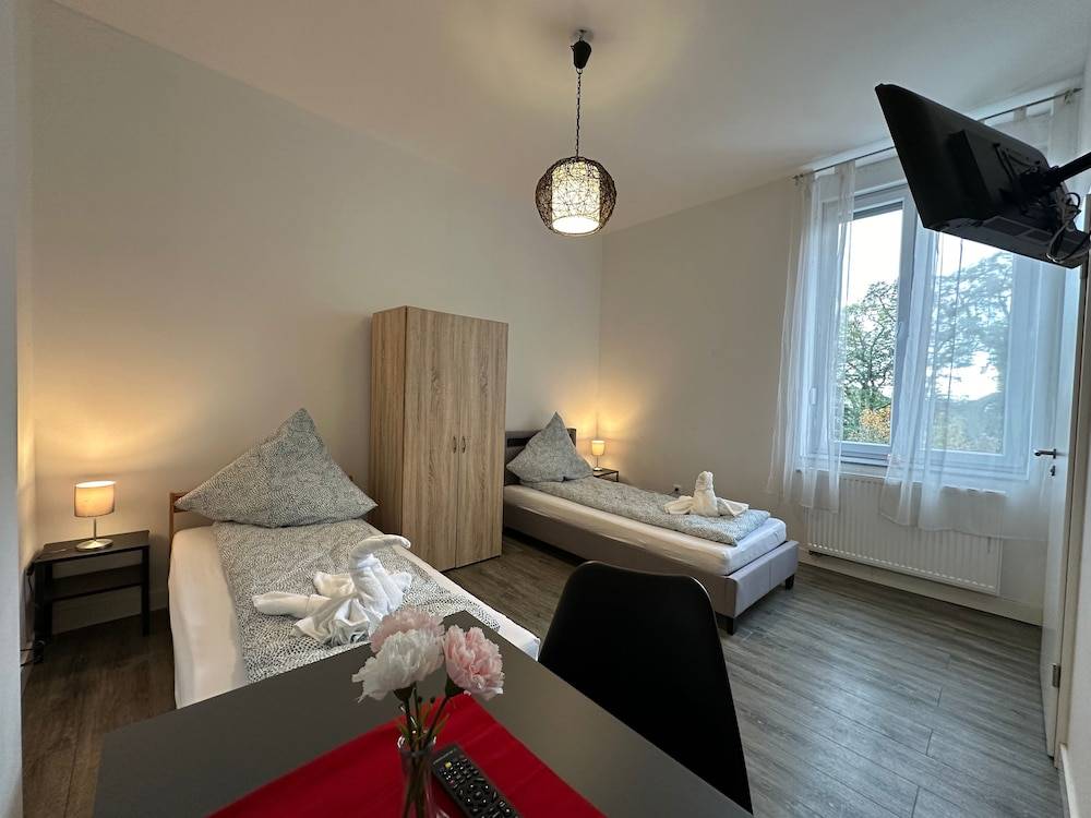Hotelzimmer in Wesseling Brühlerstr 2
