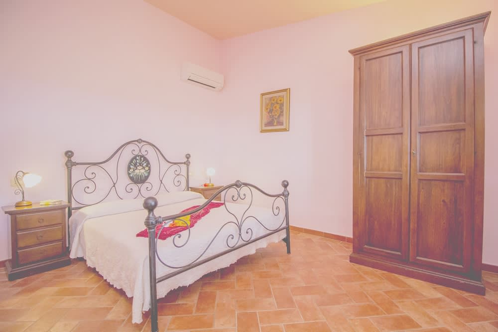 Agriturismo Poggio Pistolese 2