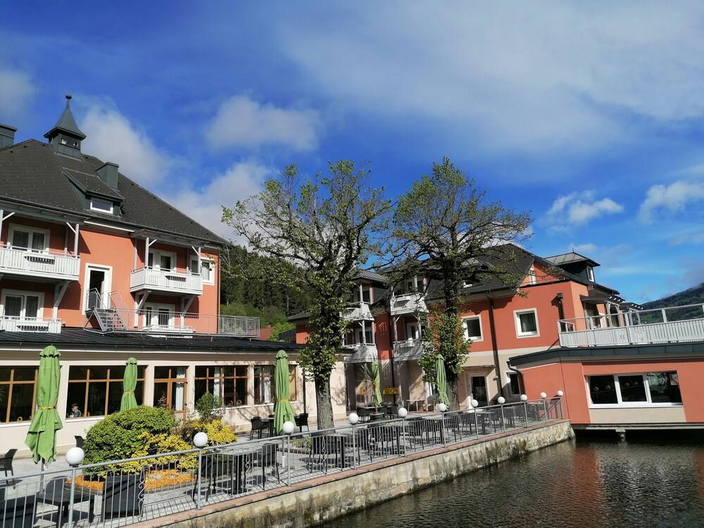 Strandhotel Burgstaller 1