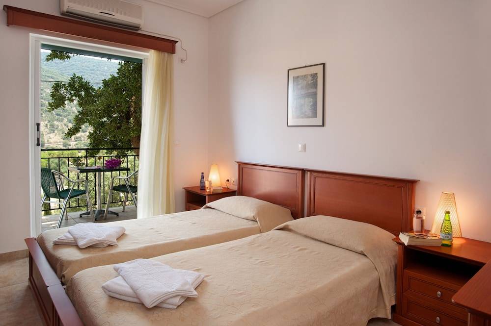 Faos Luxury Apartments 2 2