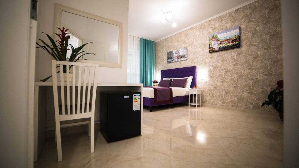 St. Peter Area Luxury Suites 1