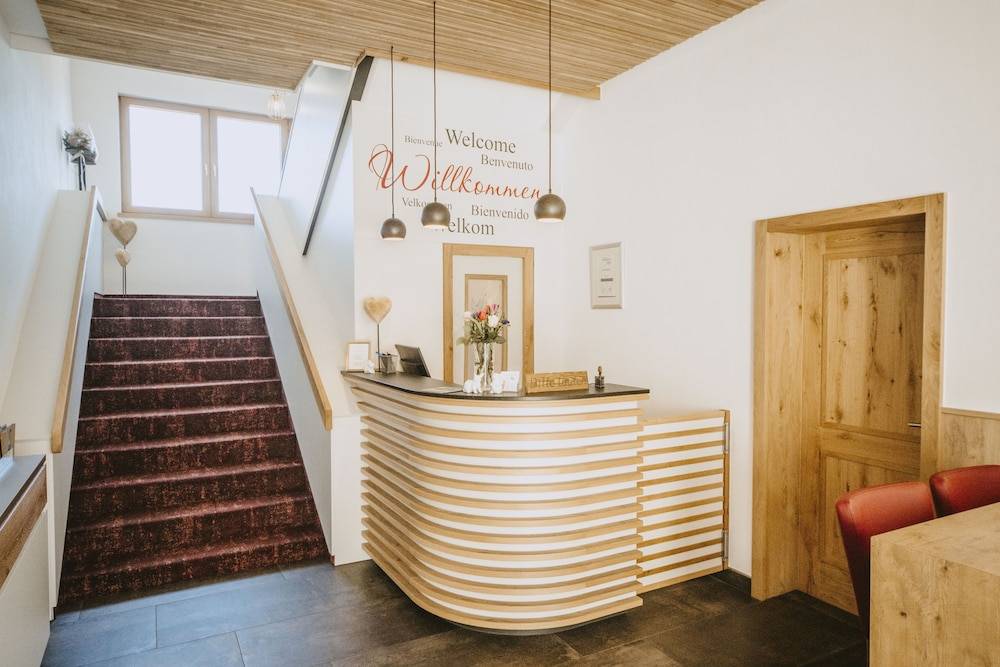 Hotel Waldeck mit Restaurant "Florian'S" 2