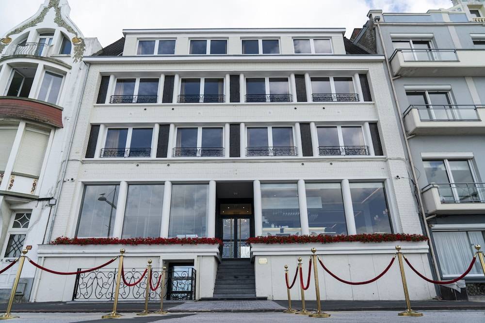 Hôtel Merveilleux Côté Mer 1