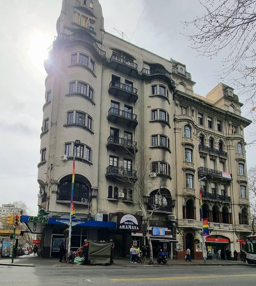 Nuevo Hotel Aramaya 1
