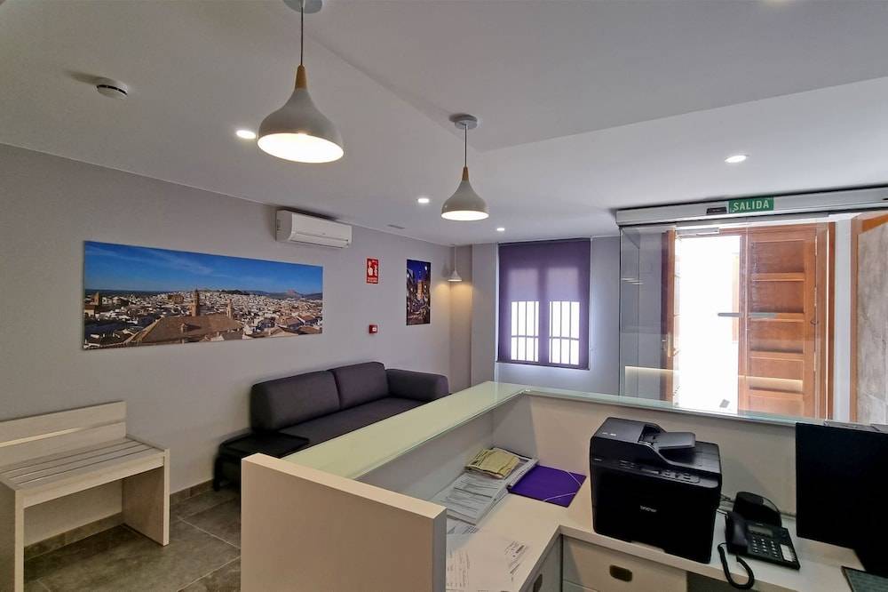 Hotel Apartamentos Antequera 2