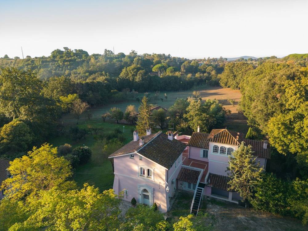 Villa TOJI 1