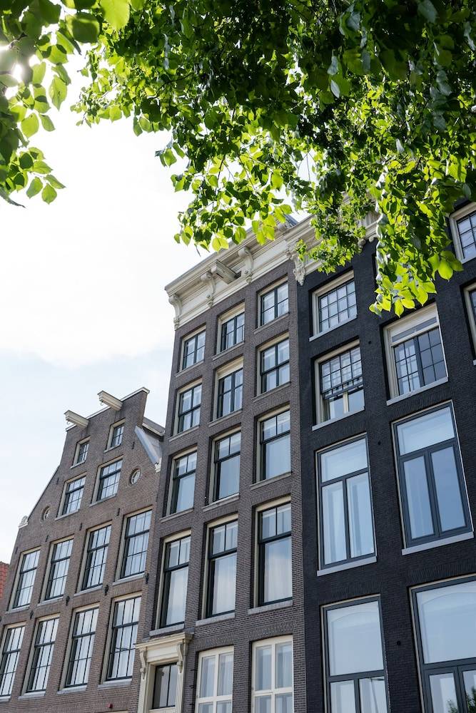 Amsterdam Dockside Flats 1