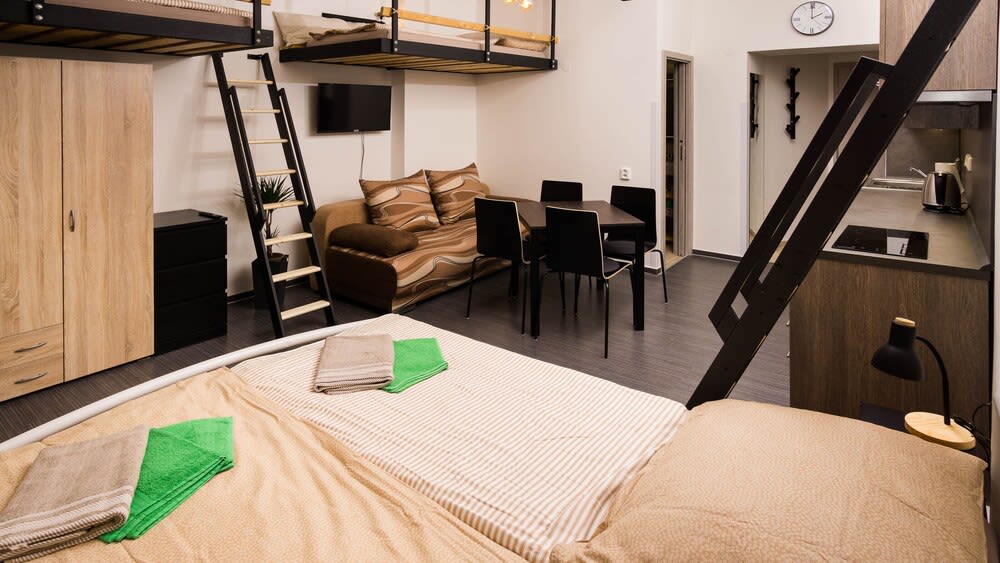 Flying Bed Apartment close to Castle 1