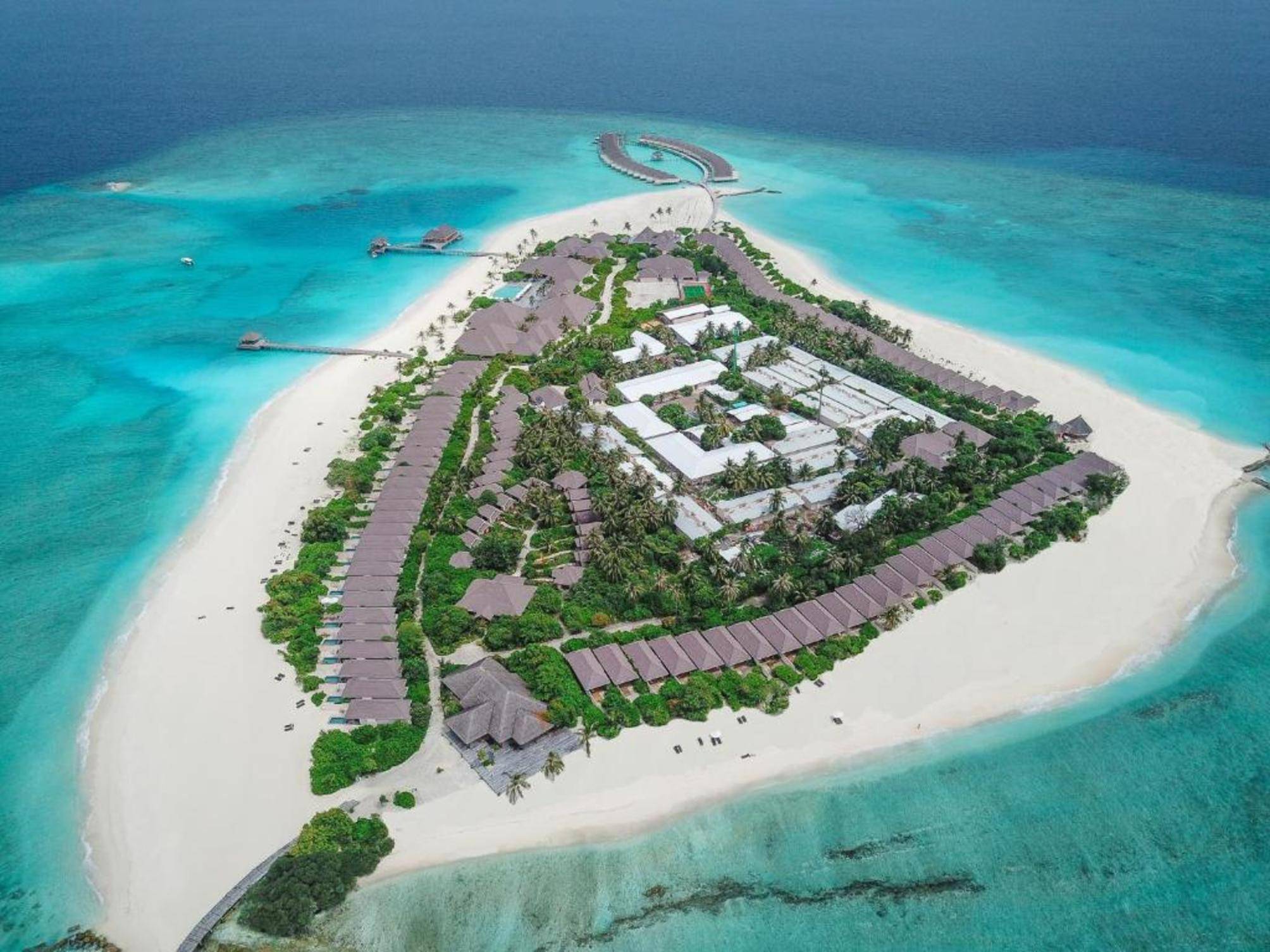 Brennia Kottefaru Maldives 1