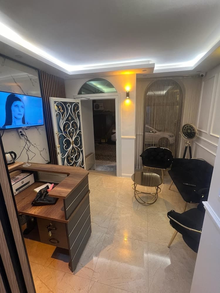 Ninova Boutique Hotel 2