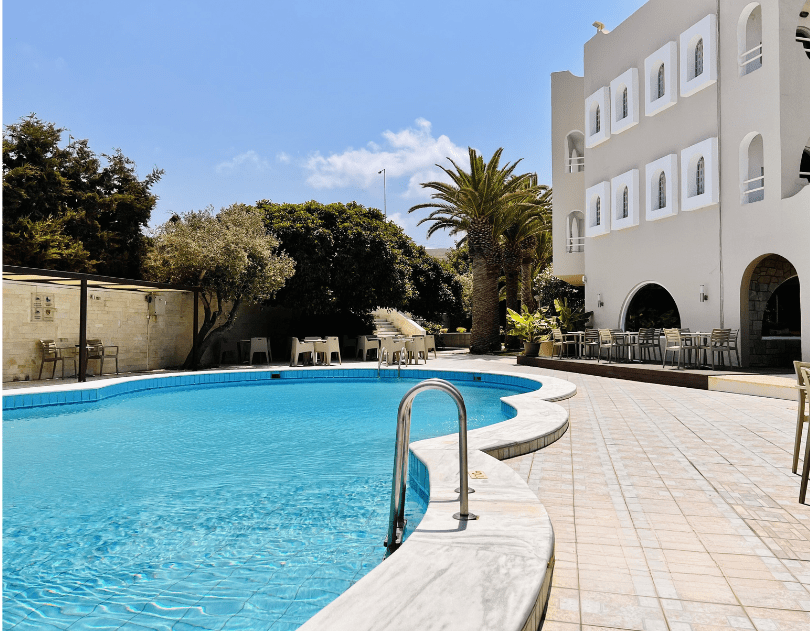 Karteros Hotel 1
