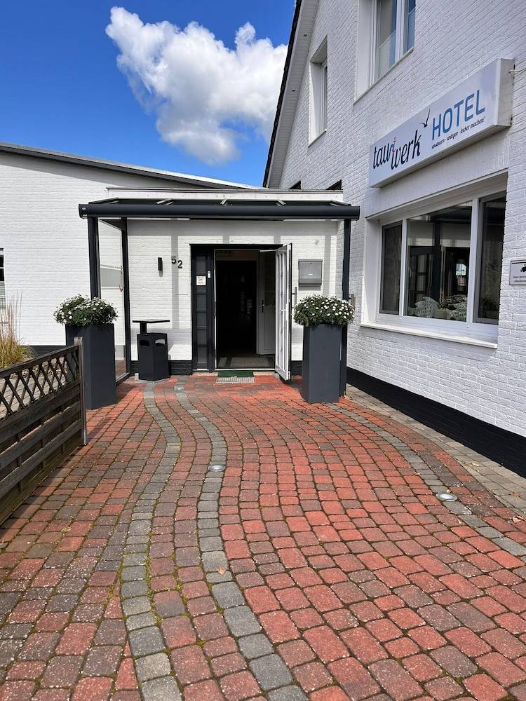 tauwerk Hotel 2
