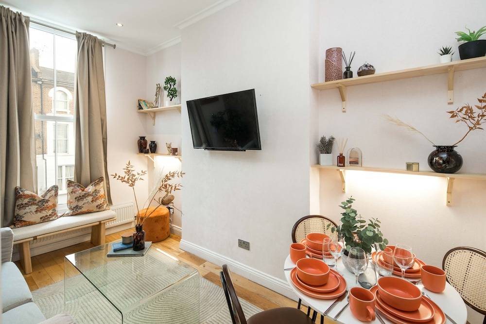 Charming 1-bed Apartment in London 1