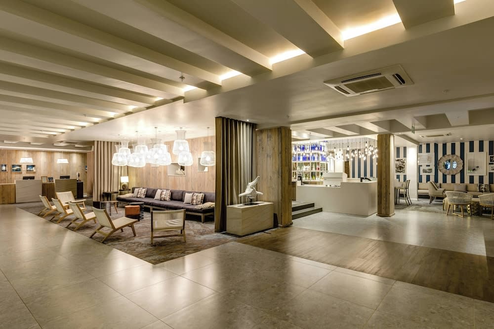 Protea Hotel by Marriott Durban Umhlanga 2