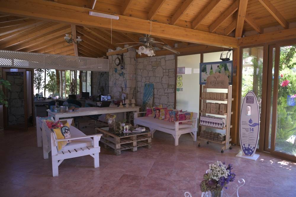 Kemerlihan Deluxe Hotel 2