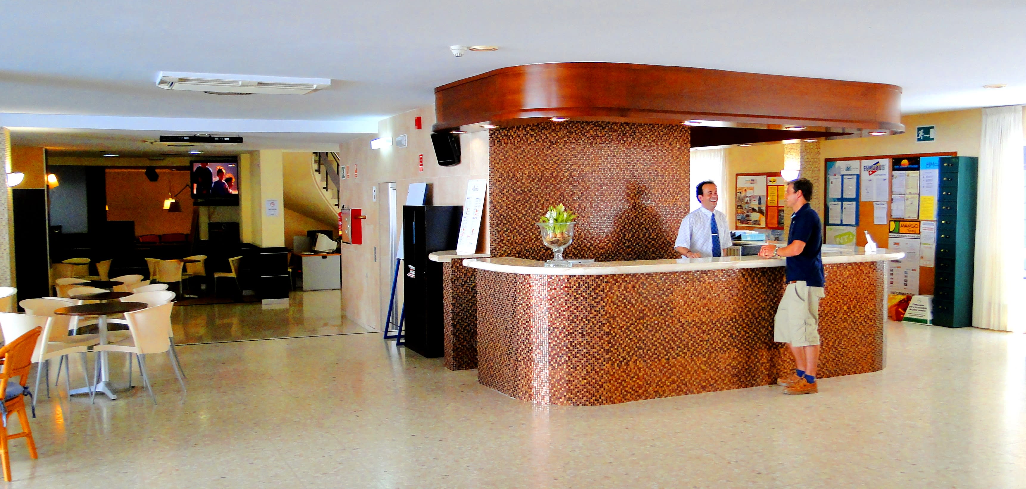 Hotel Miami Calella - El de siempre, como nunca 2