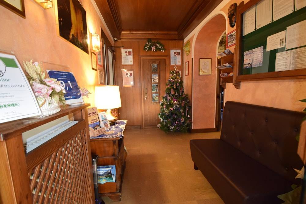 Albergo Miravalle-Tre Cime Views 2