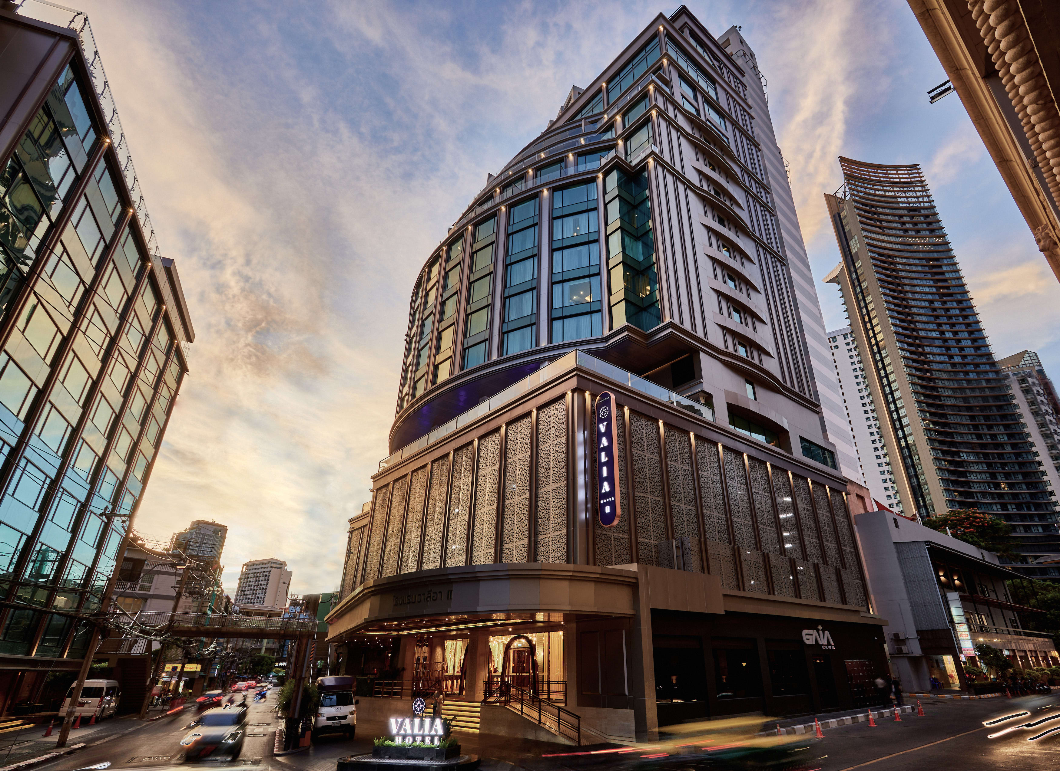 Valia Bangkok Sukhumvit 24 by Kingston Hotels 2