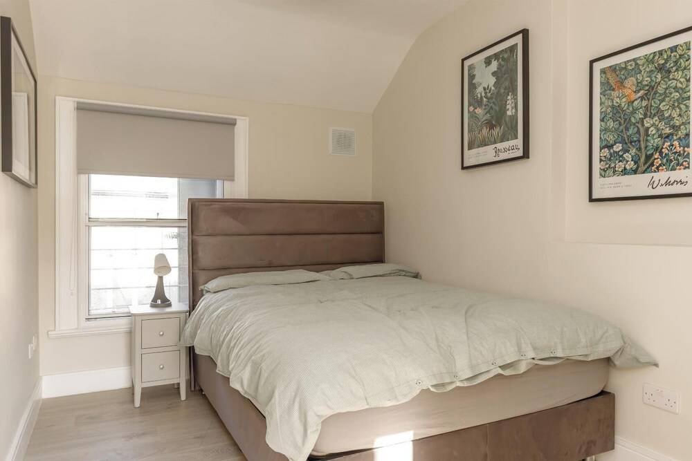 Dublin Castle Suites 2