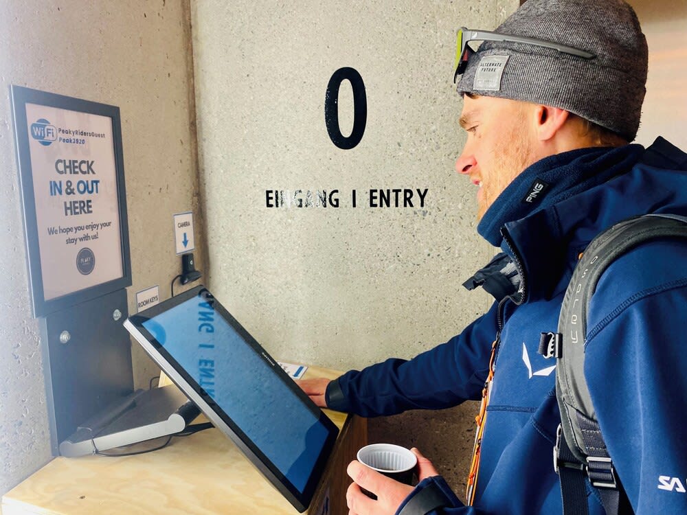 Peaky Riders Self Check-in Hotel 2