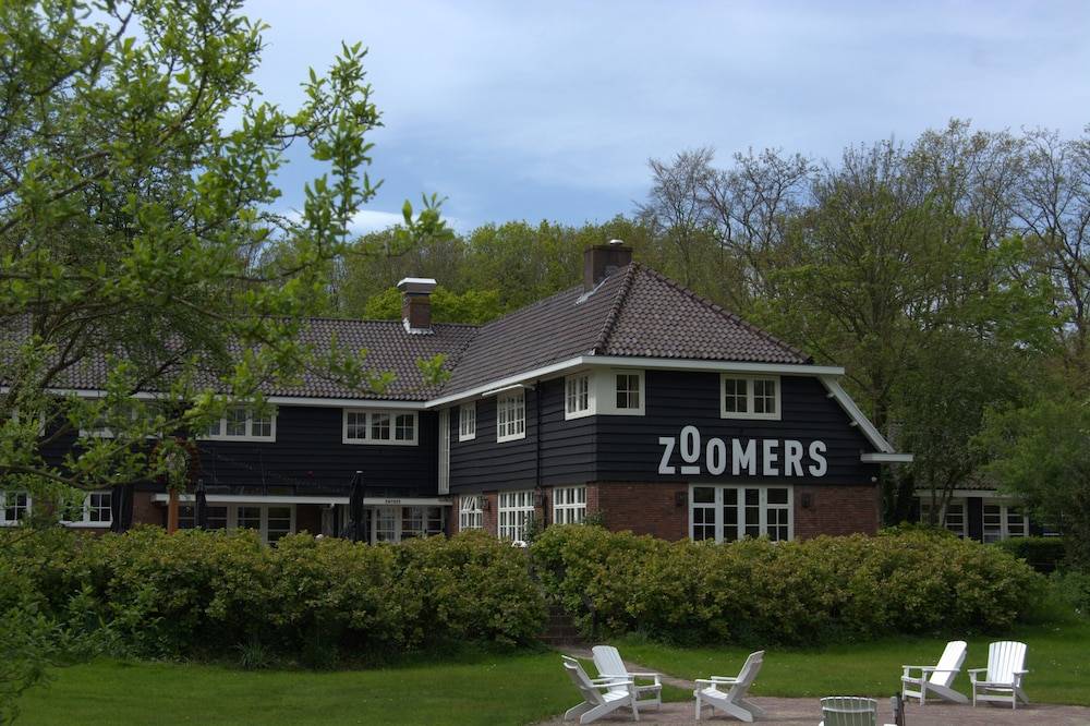 Zoomers aan het Bos 1