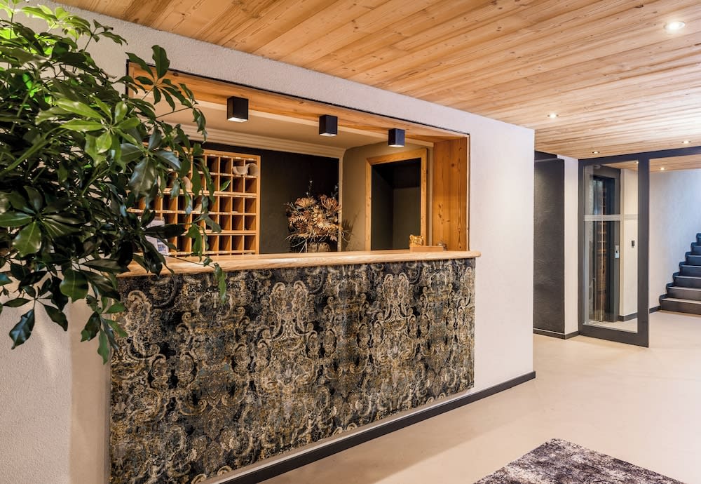 Erzherzog Johann Alpin Style Hotel - Adults Only 2