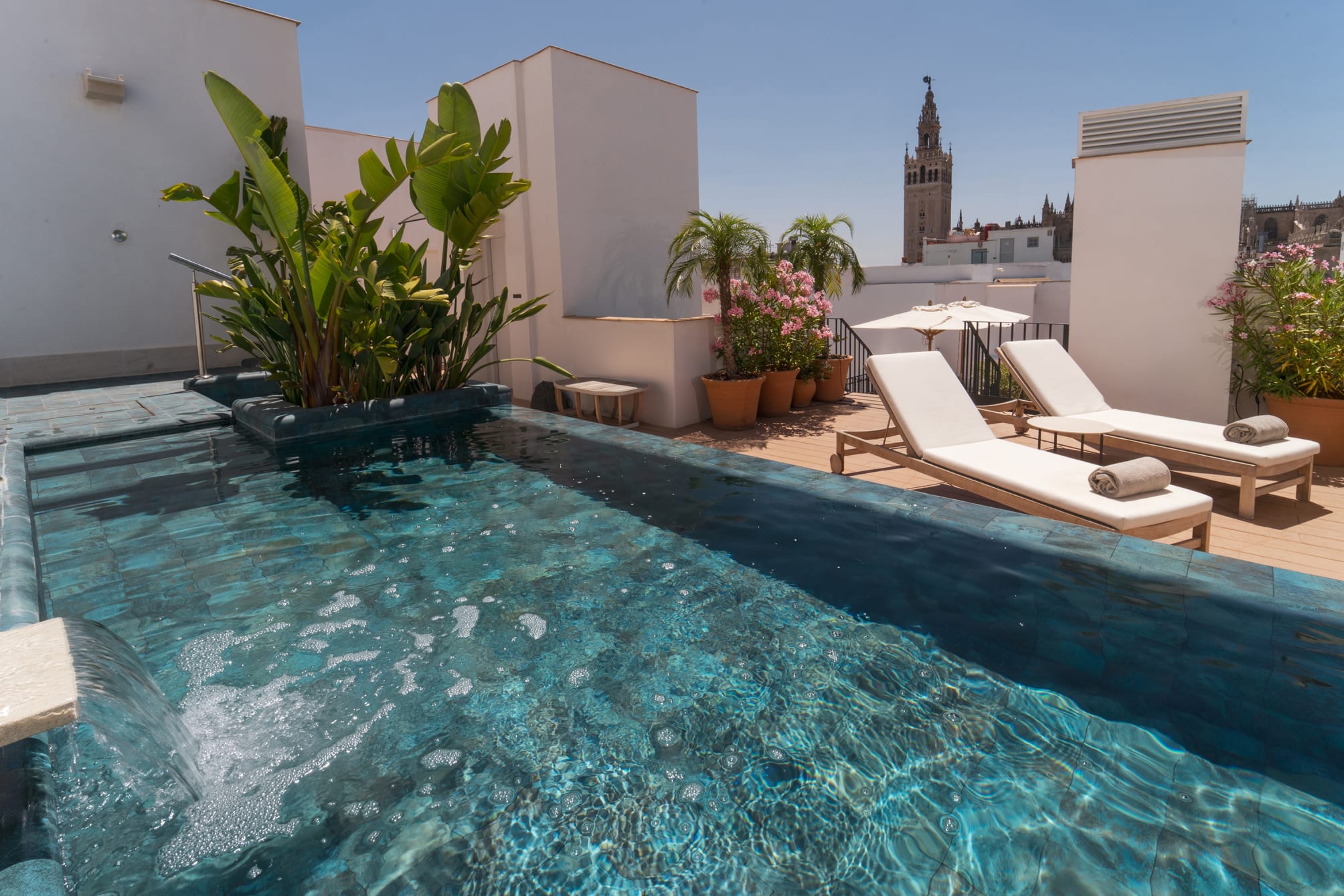 Mercer Plaza Sevilla 1