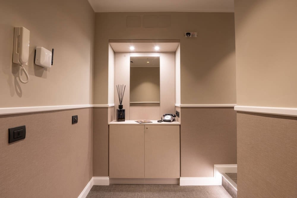 Domus 213 Guest House - Boutique Suites in Auditorium, Stadio Olimpico, Piazza del Popolo 1
