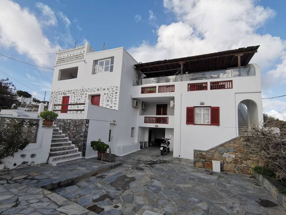 VILLA VASILIS ORNOS 1