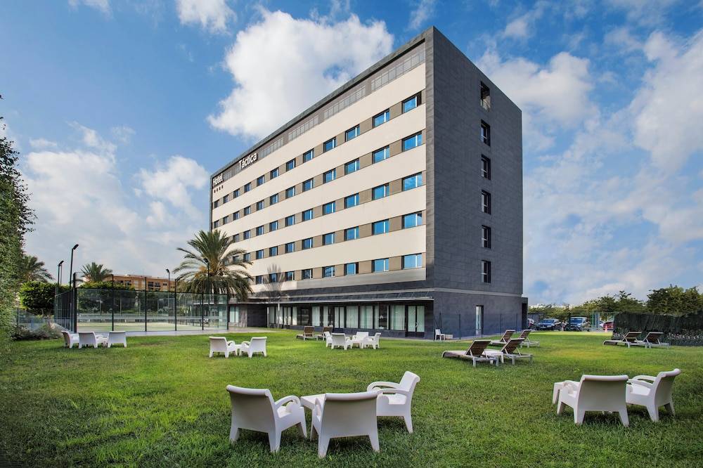 AZZ Valencia Táctica Hotel 1
