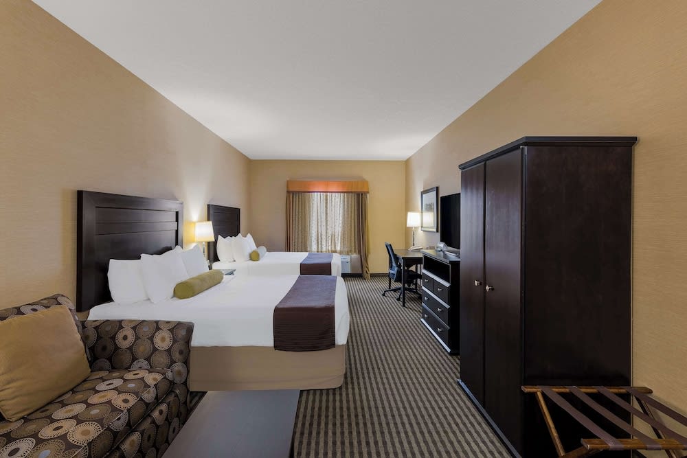 Best Western Sunrise Inn & Suites 1